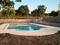 realizzazione piscina con appendice romana costruzione piscine siracusa.jpg